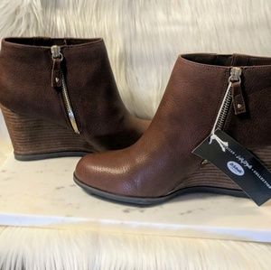 dr scholl's patch wedge bootie